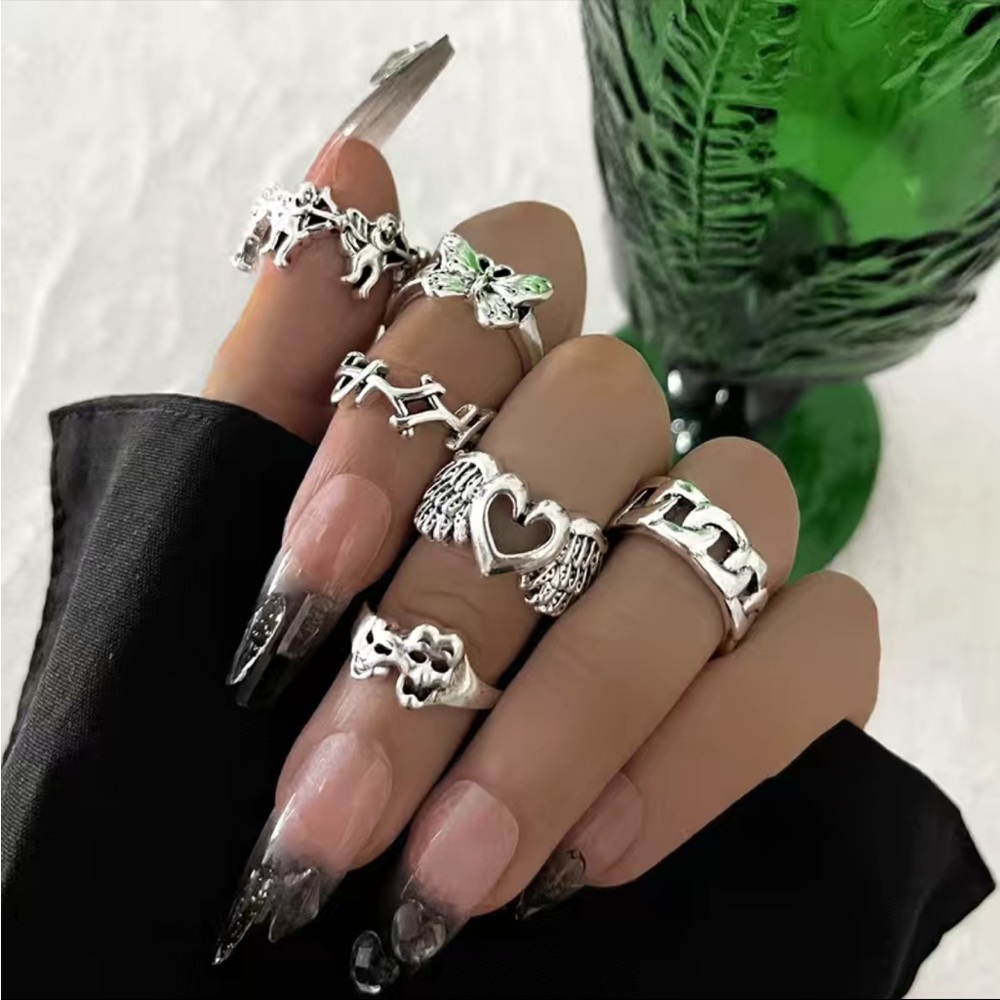 Love Wings Cupid Butterfly Skull Thorn Ring Six-piece
Set